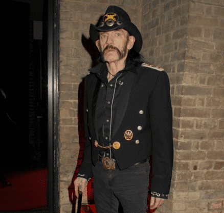 Lemmy Kilmister qua đời ở tuổi 70 