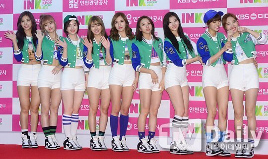 Dàn thần tượng Kpop khoe sắc trên thảm đỏ Incheon K-Pop Concert 2016