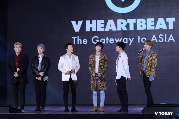 Super Junior trở lại Việt Nam sau 7 năm