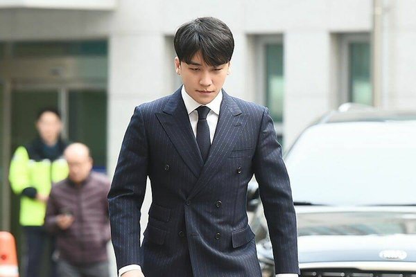 cảnh sát xác nhận tội danh môi giới mại dâm của Seungri