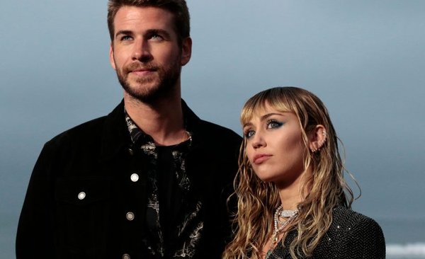 Miley Cyrus – Liam Hemsworth
