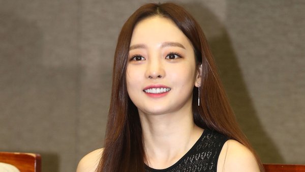 Hiệp hội ca sĩ Hàn Quốc đề nghị đóng cửa phần bình luận 