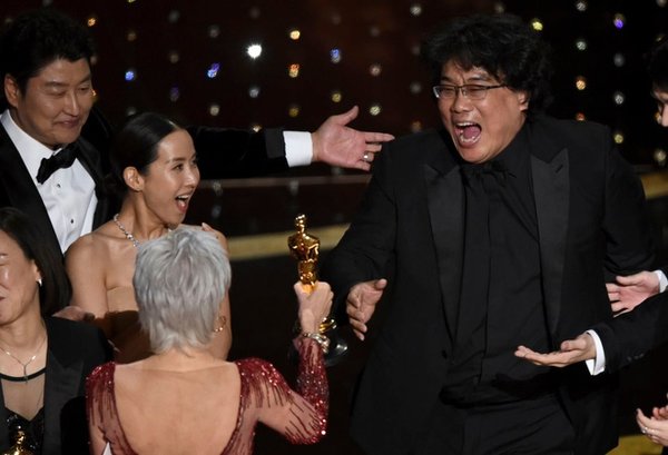 sao Hàn ăn mừng chiến thắng của Ký sinh trùng tại Oscar