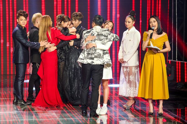2019 là mùa giải thất bát nhất trong lịch sử The Voice: không một thí sinh nào nổi tiếng, kể cả Quán quân 6