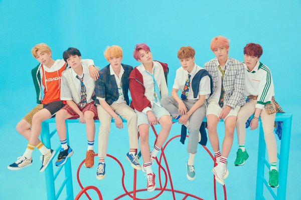 BTS-Boy-With-Luv