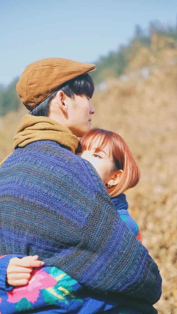Hình ảnh lãng mạn của Min và soái ca Hàn Quốc