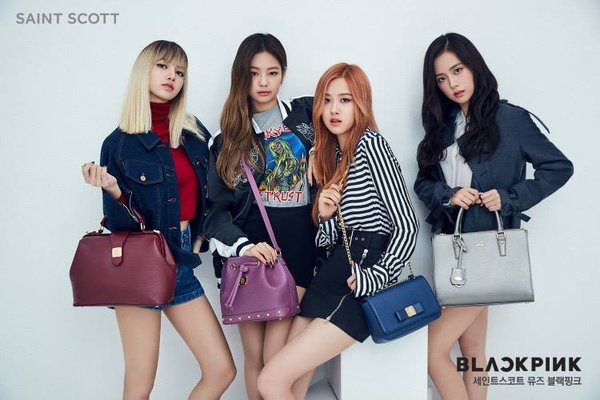 Cuộc chiến giá trị thương hiệu nhóm nữ Kpop tháng 1/2017: Black Pink "dí" TWICE sát nút