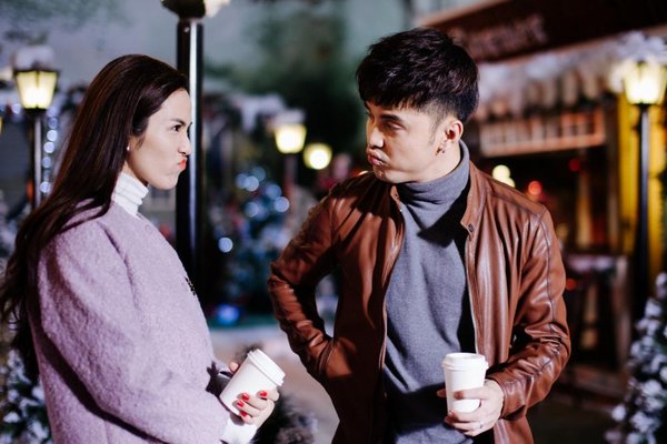 Ưng Hoàng Phúc tái hiện chuyện tình lãng mạn của mình và bã xã Kim Cương trong MV "Khắc họa tương tư"