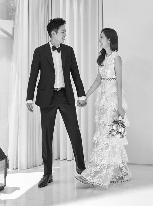 Sung Yuri kết hôn