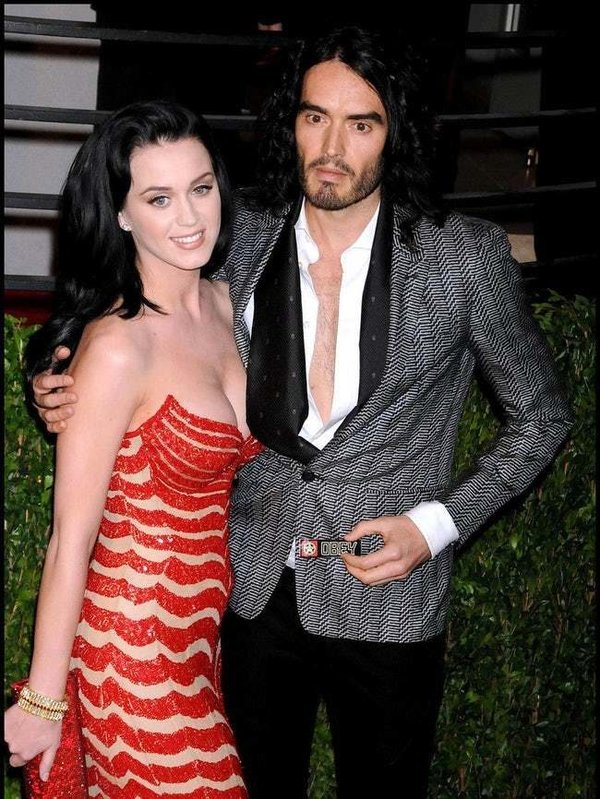 Katy Perry & Russell Brand: 14 tháng