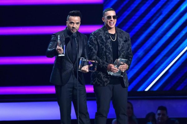Rinh 6 giải thưởng, bản hit 'Despacito' thống trị đêm trao giải Billboard Latin 2018