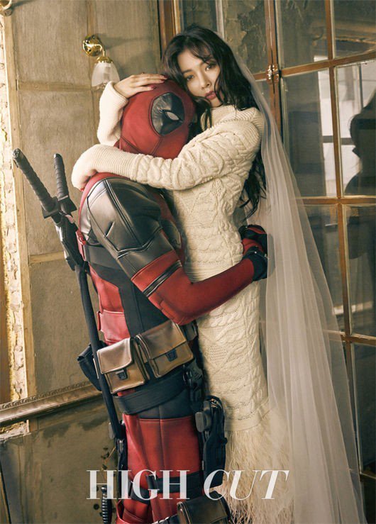 Vợ của nam chính phim 'Deadpool 2' nổi cơn ghen khi nhìn thấy chồng tình tứ với nữ nghệ sĩ Kpop này