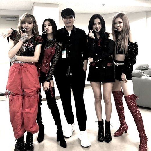Yang and Black Pink: Mong muốn được tìm hiểu thêm về Yang Hyun Suk - nhà sáng lập và CEO của YG Entertainment - nhà quản lý của Black Pink? Hãy xem hình ảnh của Yang cùng các cô gái Black Pink và khám phá bí mật thành công của nhóm nhạc này.